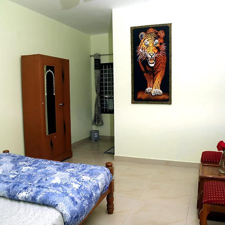 Colonia Munnar Homestay Zewnętrze zdjęcie